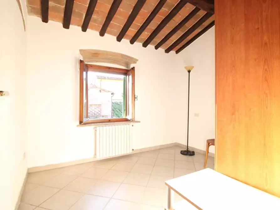 Immagine 17 di Appartamento in vendita  a Vicopisano