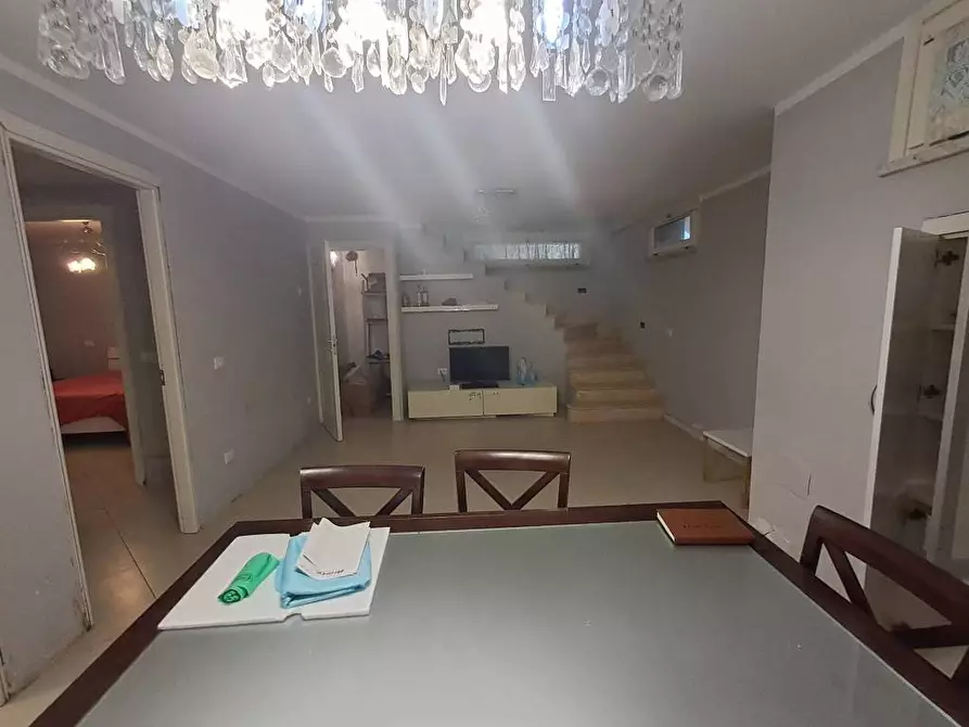 Immagine 7 di Villa in vendita  a Crespina Lorenzana