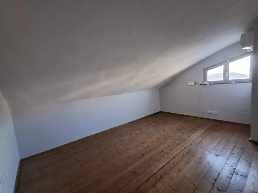 Immagine 10 di Casa indipendente in vendita  a Ponsacco