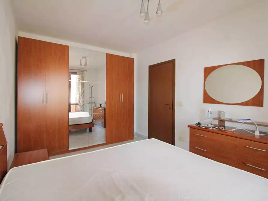 Immagine 14 di Appartamento in vendita  a Pontedera