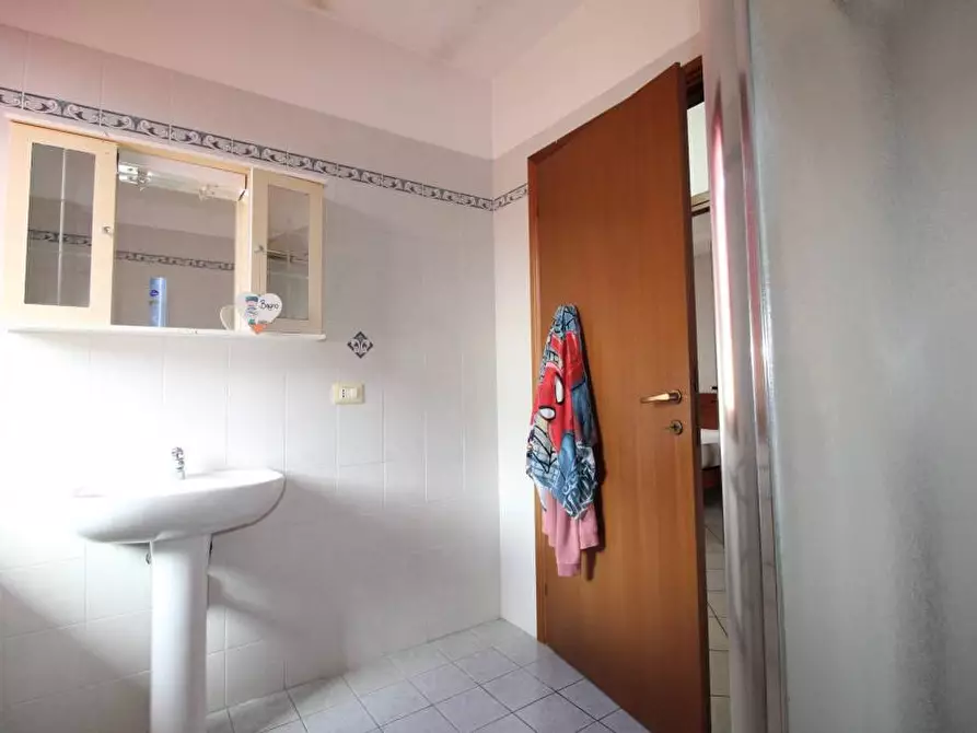 Immagine 9 di Appartamento in vendita  a Pontedera