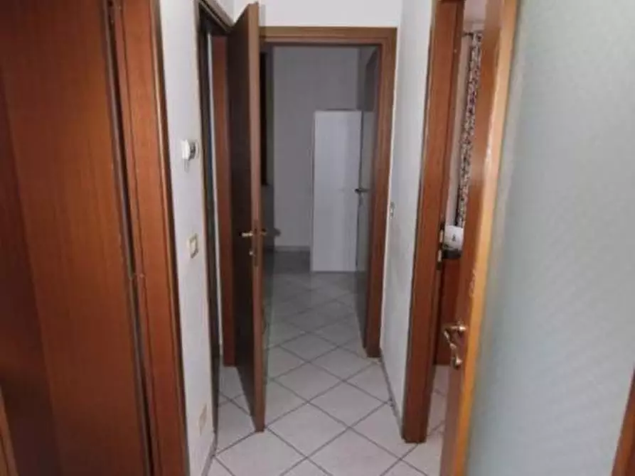 Immagine 17 di Appartamento in vendita  a Pontedera