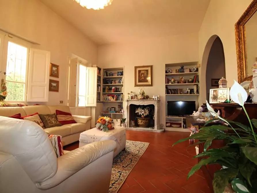 Immagine 6 di Casa indipendente in vendita  a Pontedera