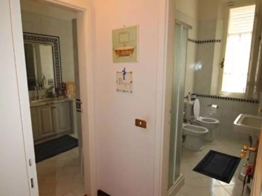 Immagine 25 di Casa indipendente in vendita  a Pontedera