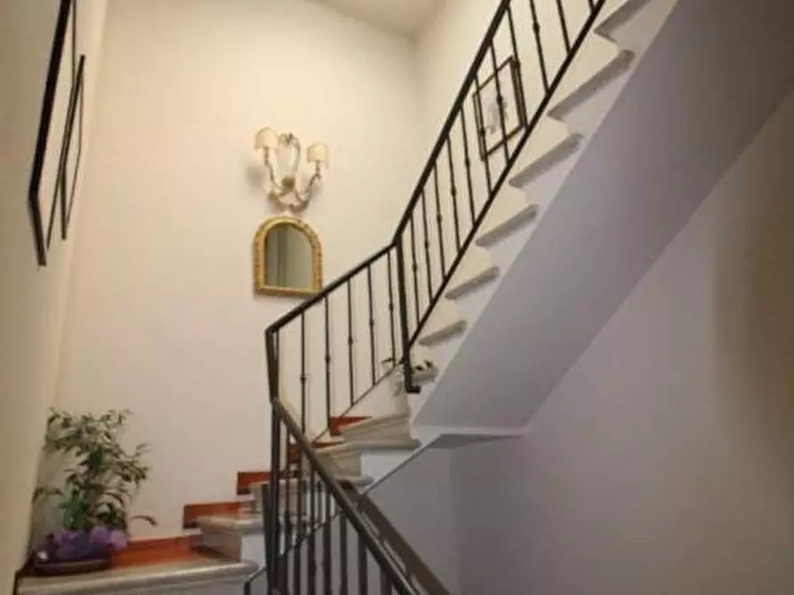 Immagine 32 di Casa indipendente in vendita  a Pontedera