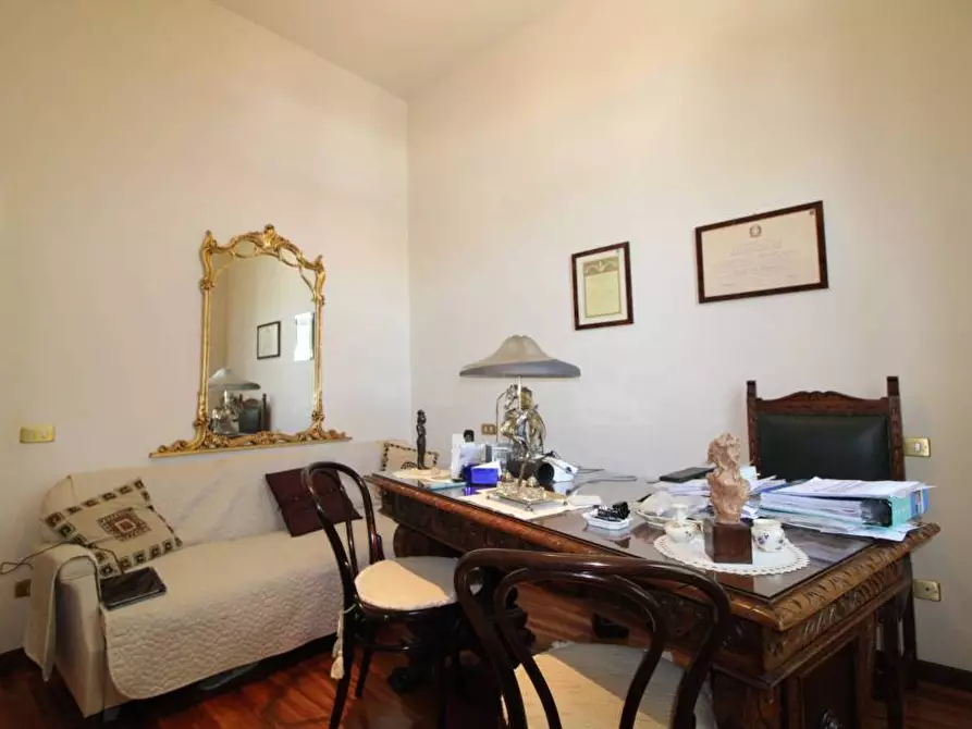 Immagine 20 di Casa indipendente in vendita  a Pontedera