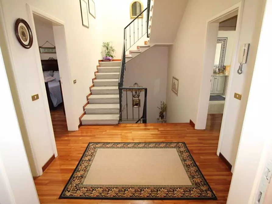 Immagine 14 di Casa indipendente in vendita  a Pontedera