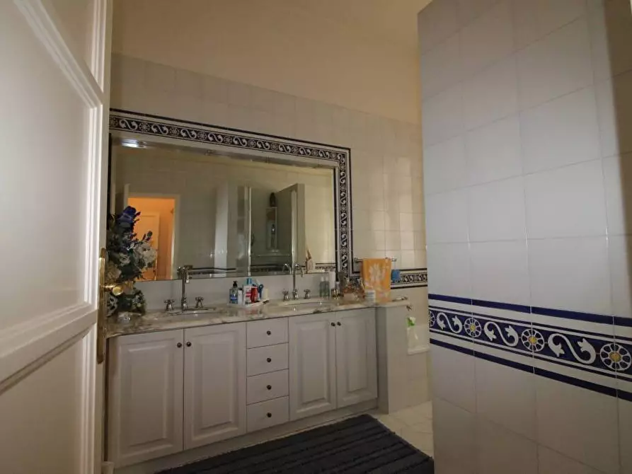 Immagine 30 di Casa indipendente in vendita  a Pontedera