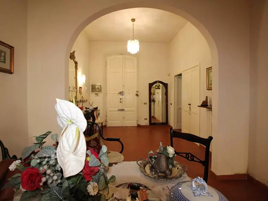 Immagine 3 di Casa indipendente in vendita  a Pontedera