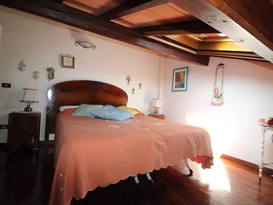 Immagine 43 di Casa indipendente in vendita  a Pontedera