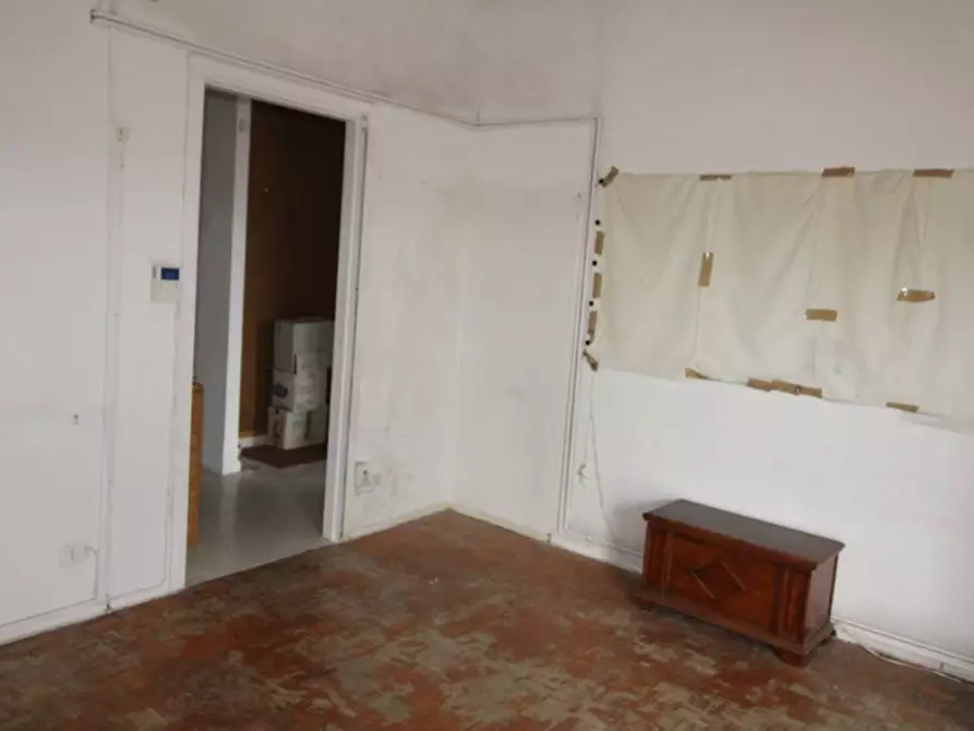 Immagine 11 di Appartamento in vendita  a Pontedera