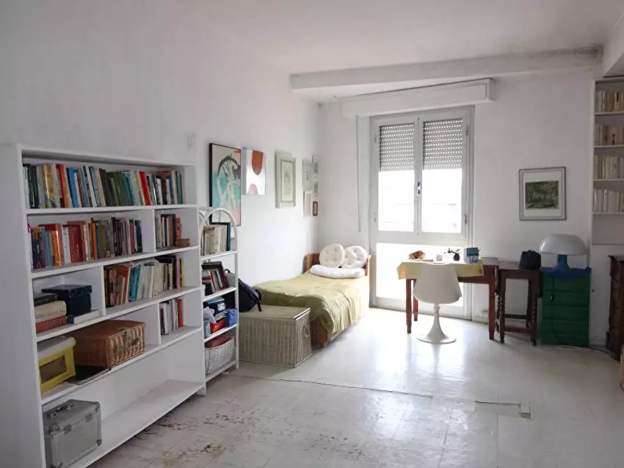 Immagine 6 di Appartamento in vendita  a Pontedera