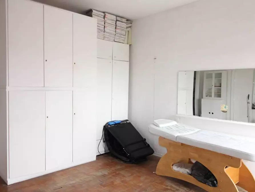 Immagine 14 di Appartamento in vendita  a Pontedera