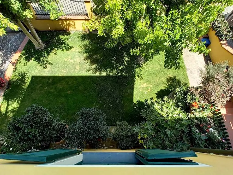 Immagine 1 di Villa in vendita  a Casciana Terme Lari