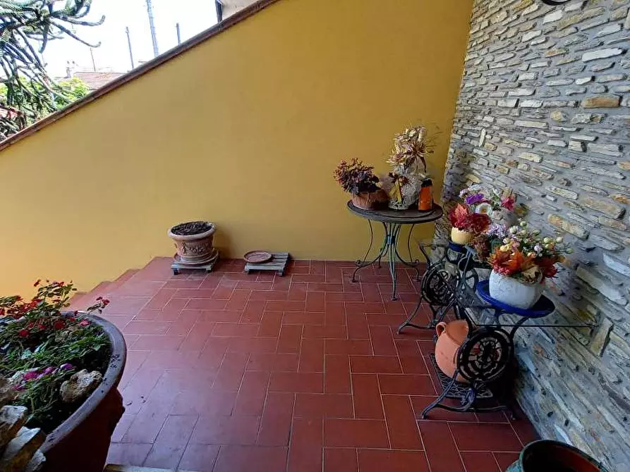 Immagine 41 di Villa in vendita  a Casciana Terme Lari
