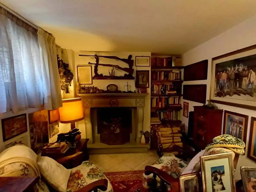 Immagine 10 di Villa in vendita  a Casciana Terme Lari
