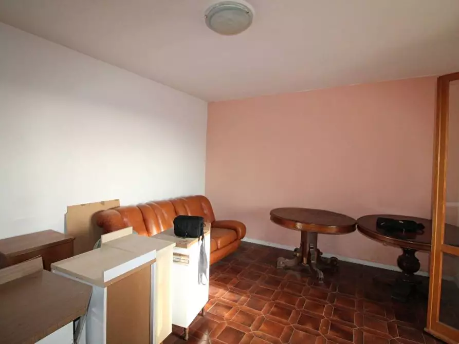 Immagine 3 di Mansarda in vendita  a Pontedera