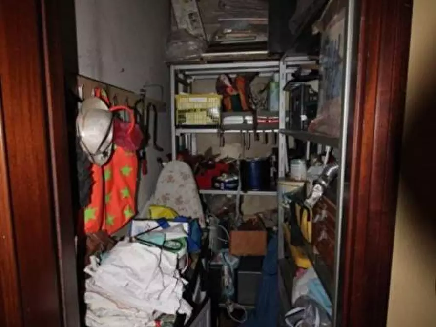 Immagine 9 di Appartamento in vendita  a Pontedera