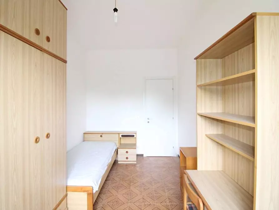 Immagine 12 di Appartamento in vendita  a Pontedera