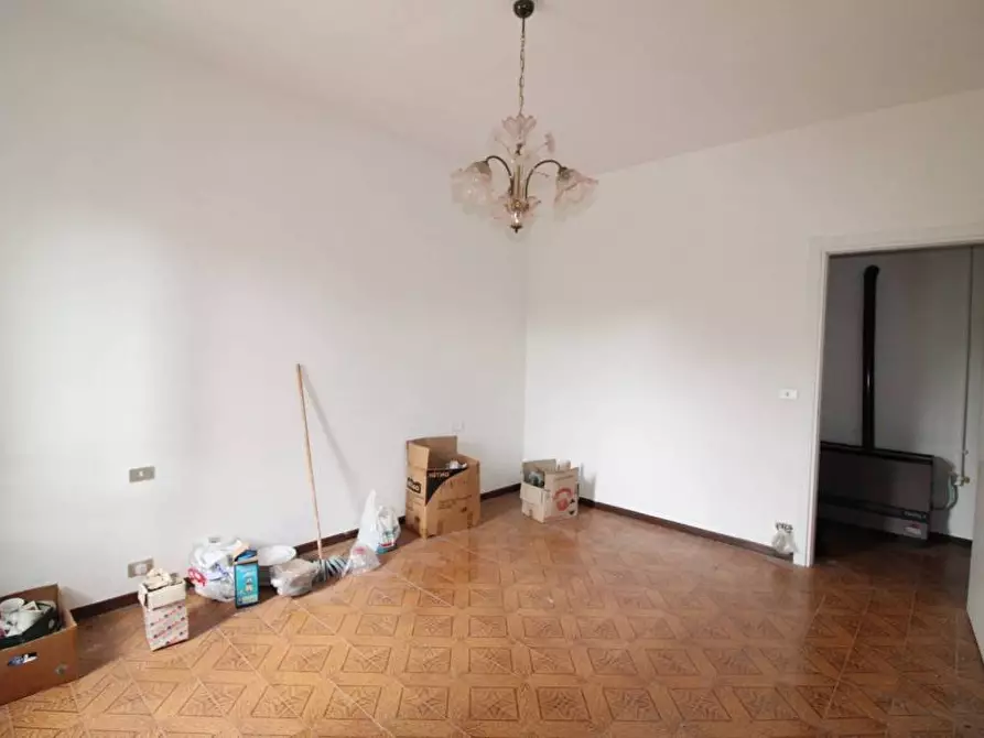 Immagine 9 di Appartamento in vendita  a Pontedera