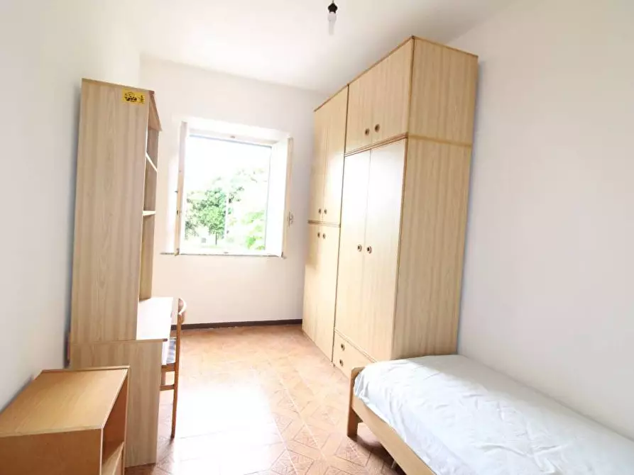 Immagine 11 di Appartamento in vendita  a Pontedera