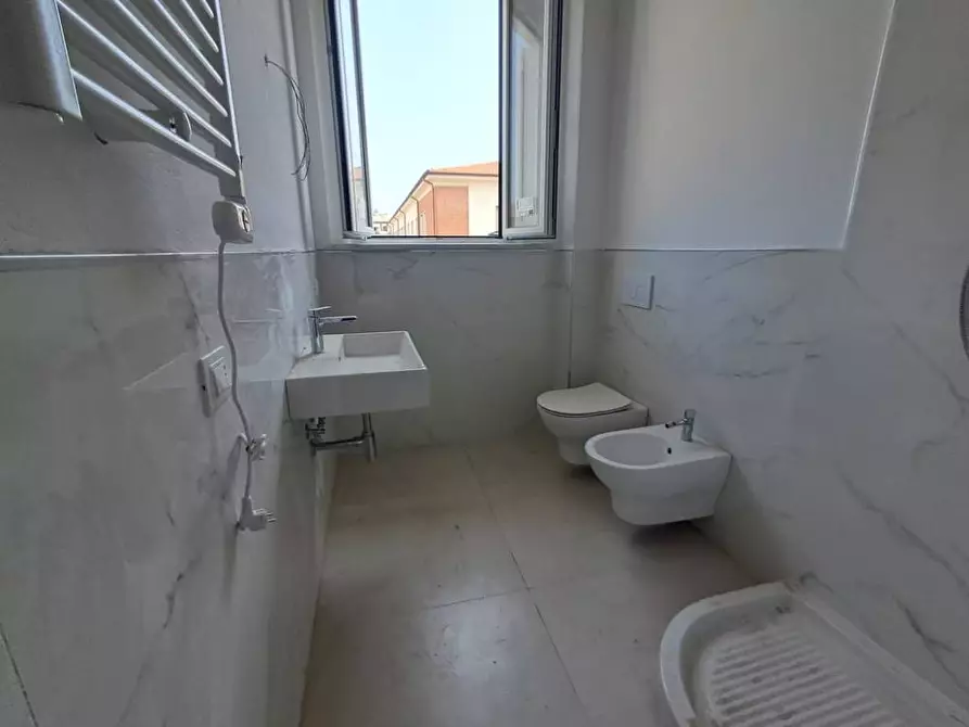 Immagine 27 di Appartamento in vendita  a Viareggio