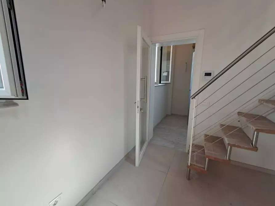 Immagine 12 di Appartamento in vendita  a Viareggio