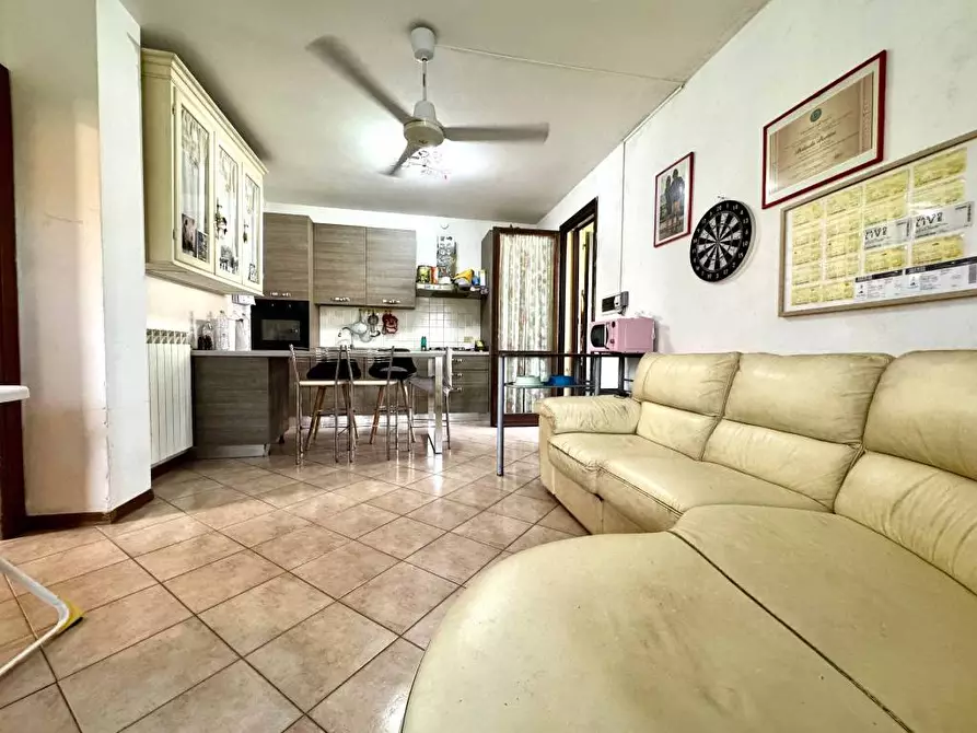 Immagine 5 di Appartamento in vendita  a Calcinaia