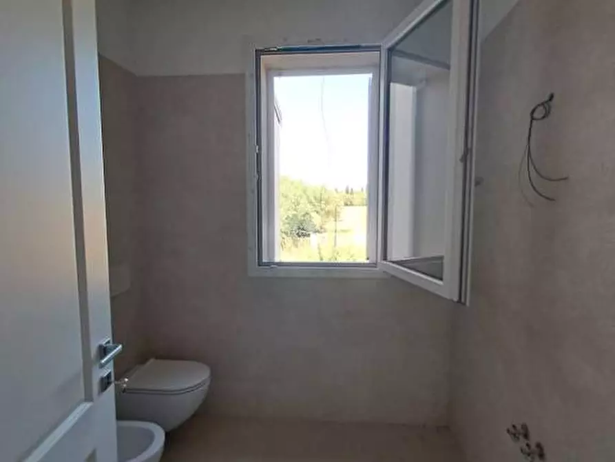 Immagine 9 di Appartamento in vendita  a Pontedera