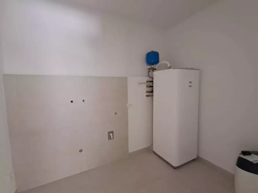 Immagine 7 di Appartamento in vendita  a Pontedera