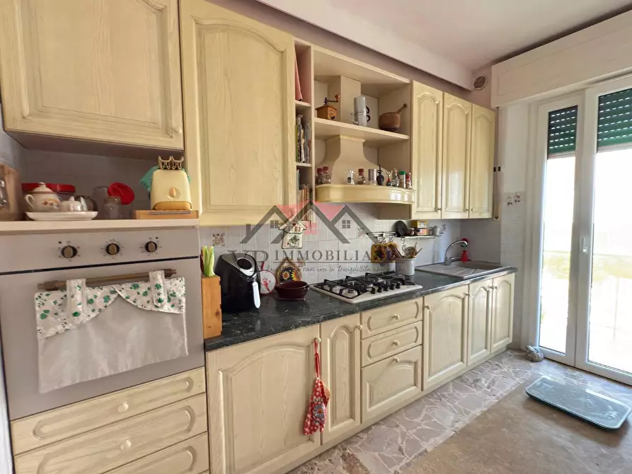 Immagine 10 di Appartamento in vendita  a Pomarance