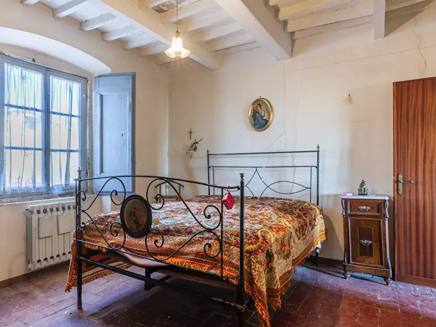 Immagine 21 di Rustico / casale in vendita  a San Giuliano Terme