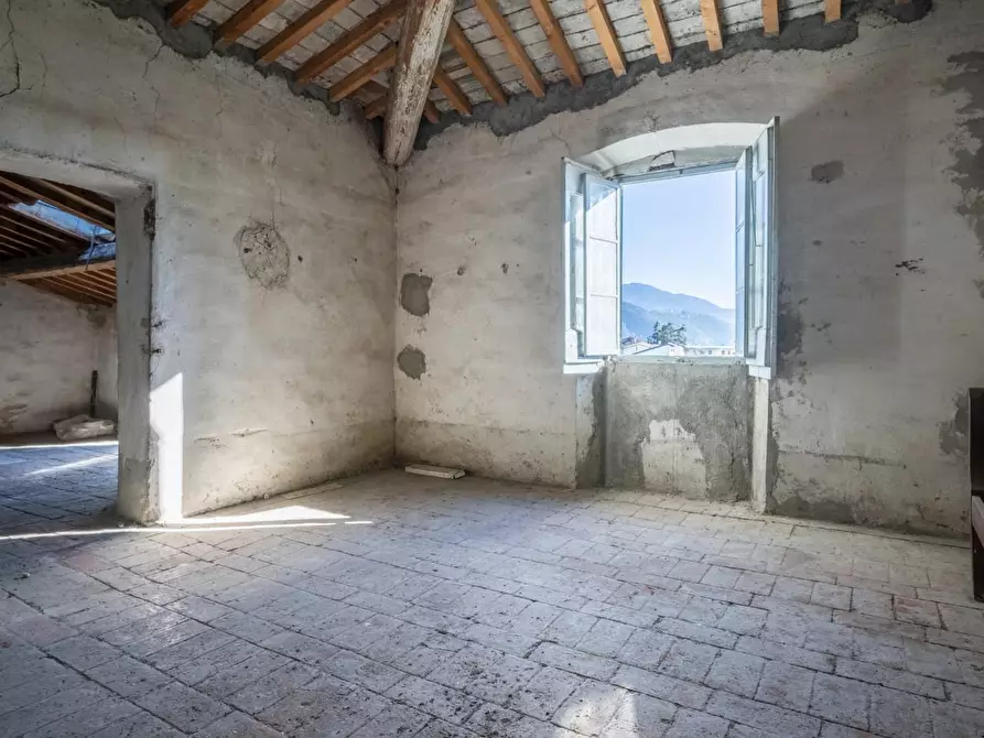 Immagine 23 di Rustico / casale in vendita  a San Giuliano Terme