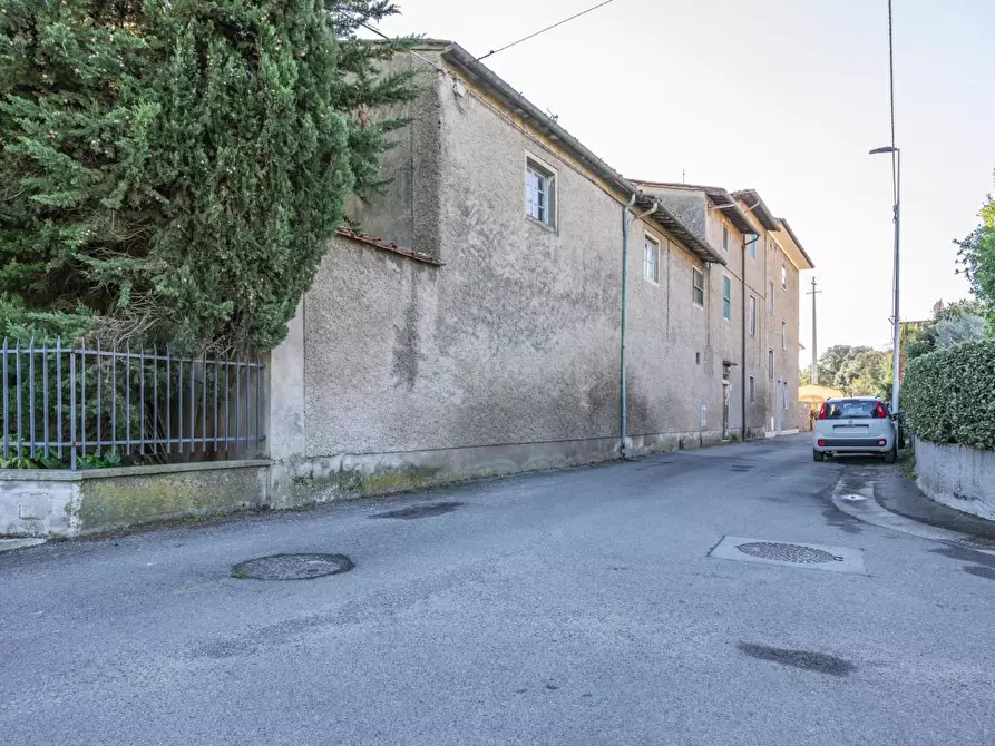 Immagine 7 di Rustico / casale in vendita  a San Giuliano Terme