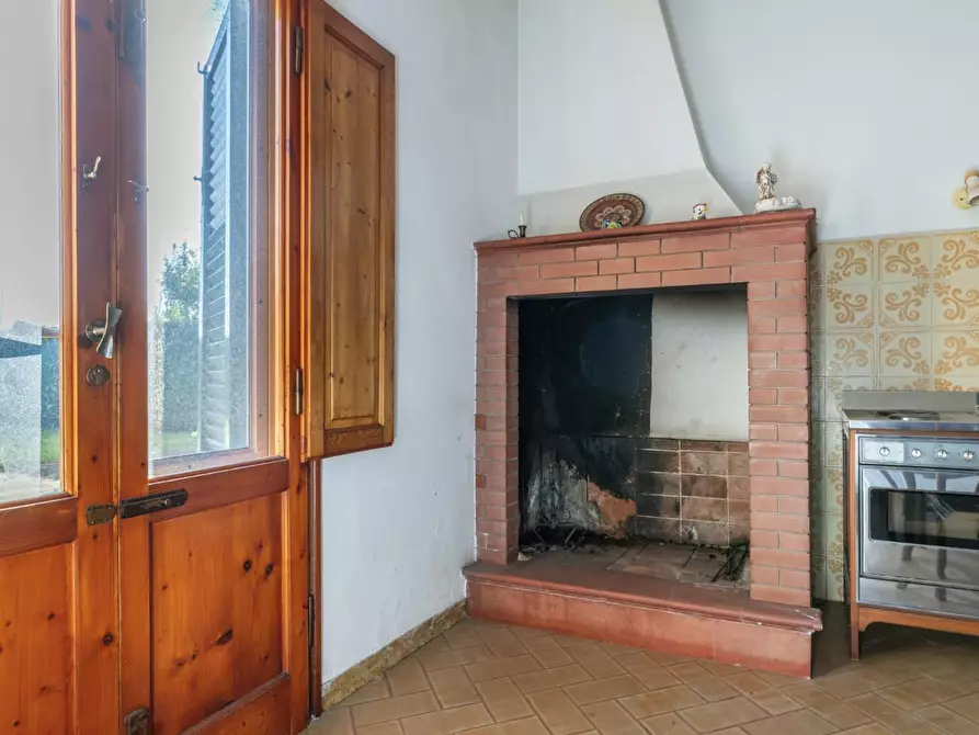 Immagine 8 di Rustico / casale in vendita  a San Giuliano Terme