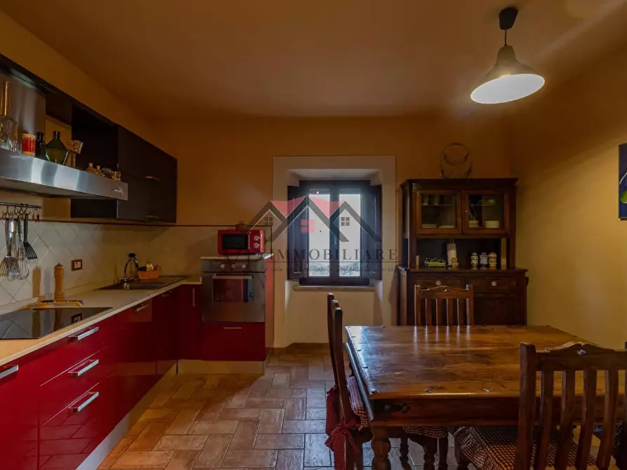 Immagine 4 di Appartamento in vendita  a Pomarance