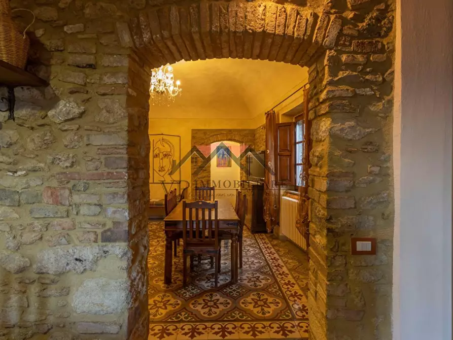 Immagine 9 di Appartamento in vendita  a Pomarance