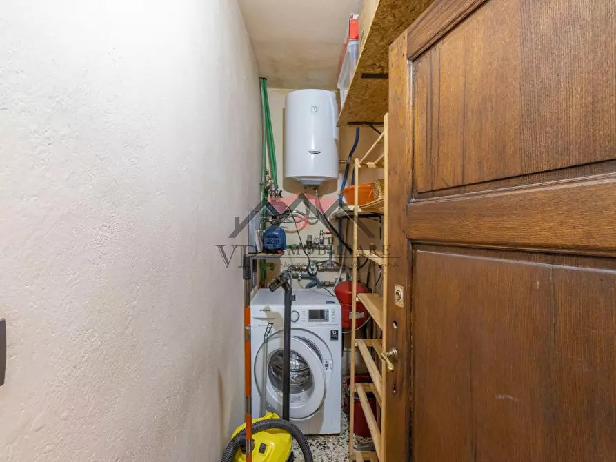 Immagine 14 di Appartamento in vendita  a Pomarance