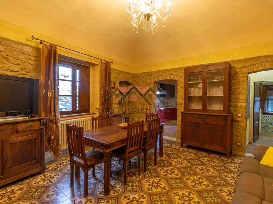 Immagine 3 di Appartamento in vendita  a Pomarance