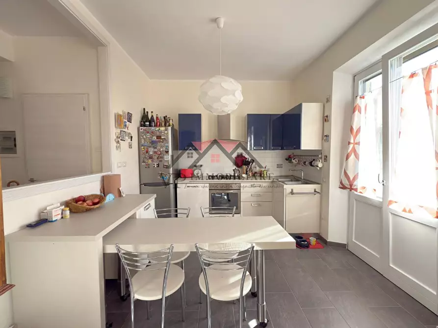 Immagine 3 di Appartamento in vendita  a Castelnuovo Val Di Cecina