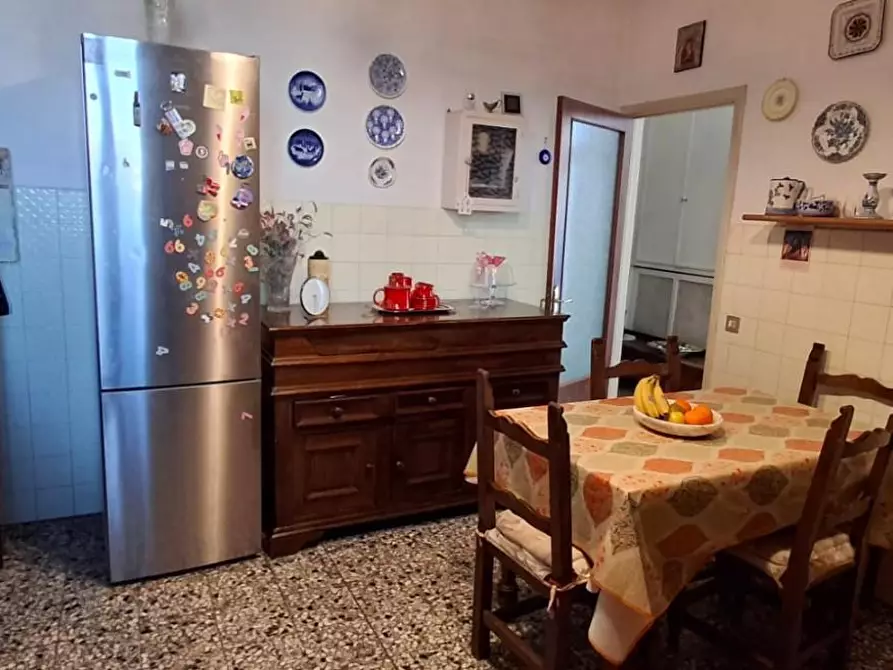 Immagine 7 di Casa bifamiliare in vendita  a Lucca