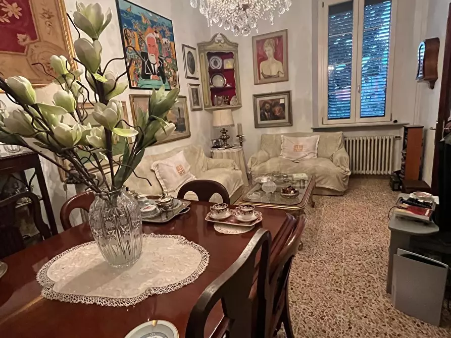 Immagine 5 di Casa bifamiliare in vendita  a Lucca
