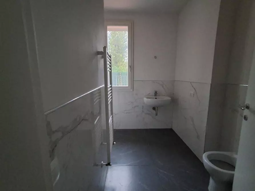 Immagine 5 di Appartamento in vendita  a Agliana