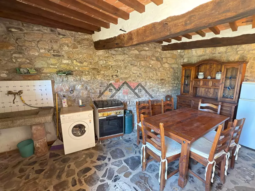 Immagine 4 di Appartamento in vendita  a Pomarance