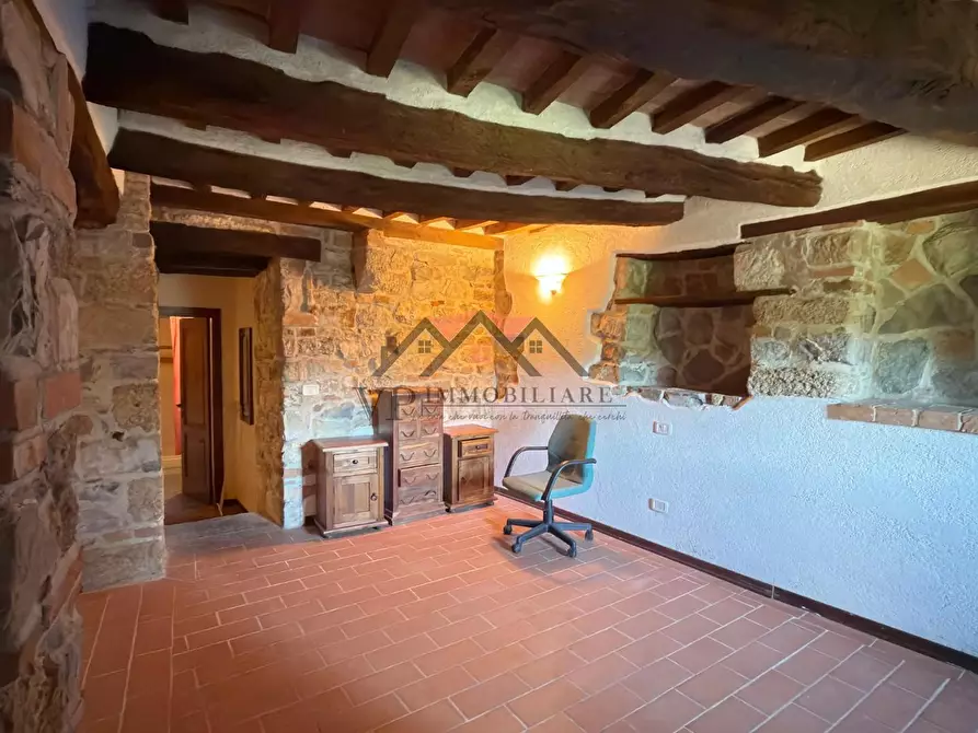 Immagine 7 di Appartamento in vendita  a Pomarance