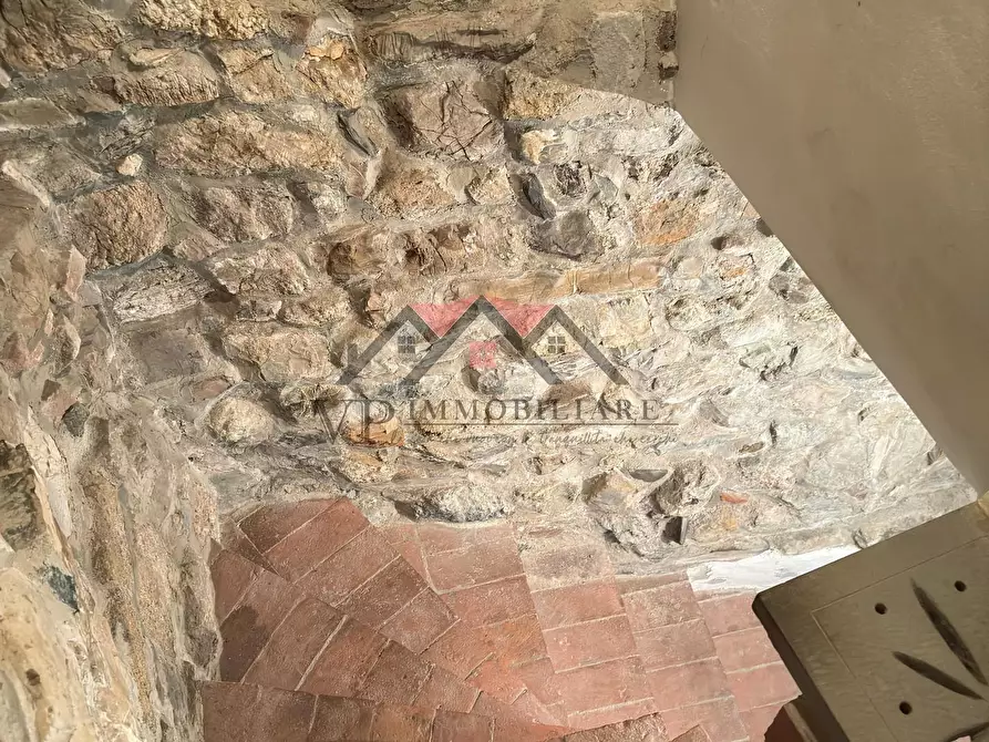 Immagine 15 di Appartamento in vendita  a Pomarance