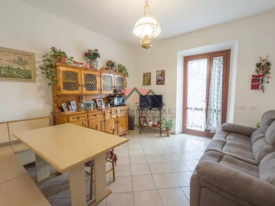 Immagine 1 di Appartamento in vendita  a Pomarance