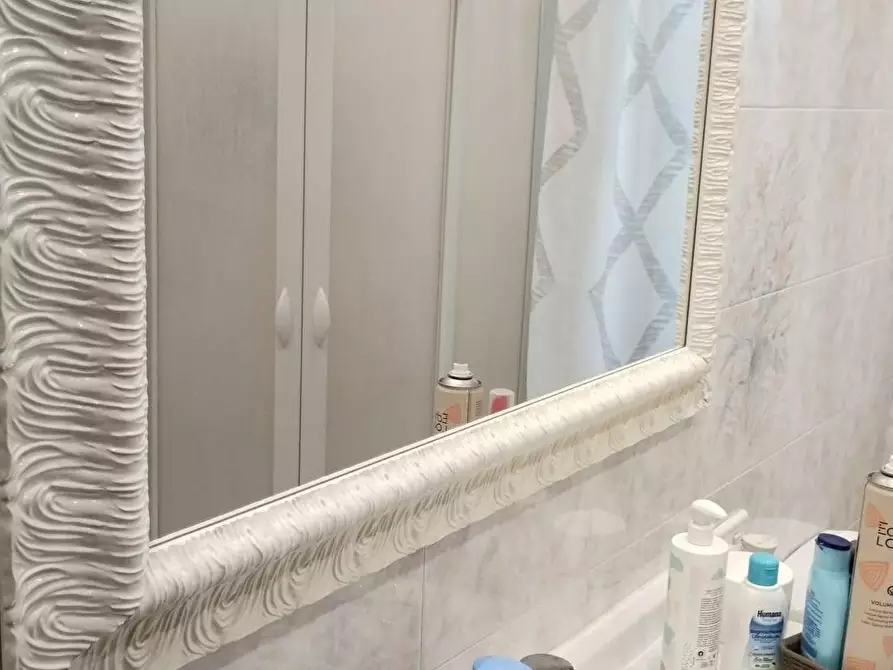 Immagine 24 di Villa in vendita  a Massa