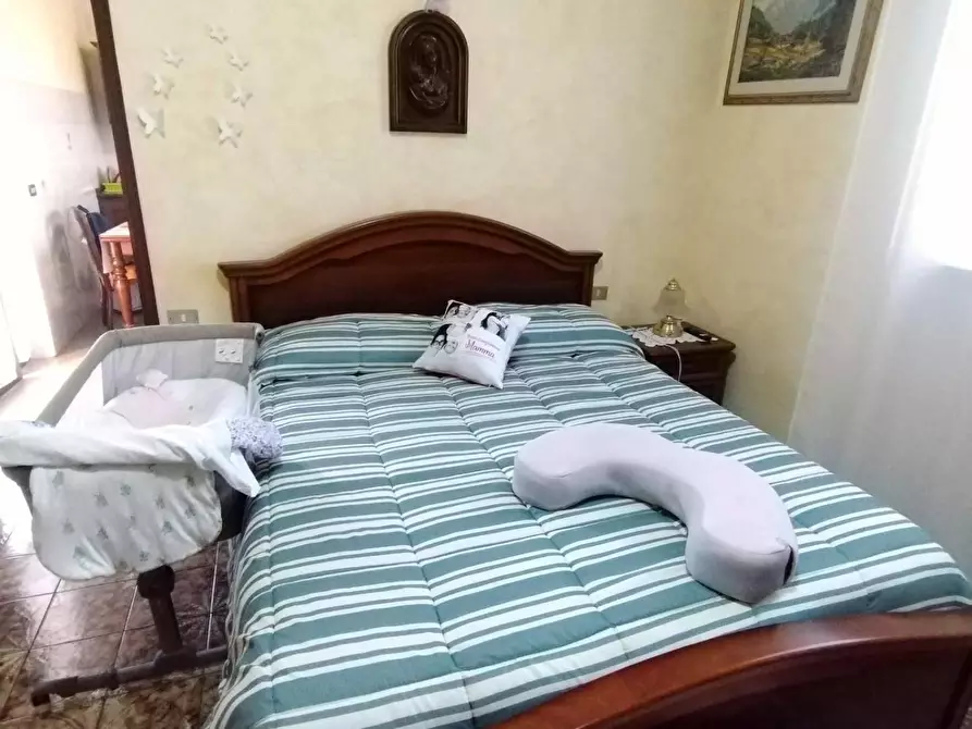 Immagine 16 di Villa in vendita  a Massa