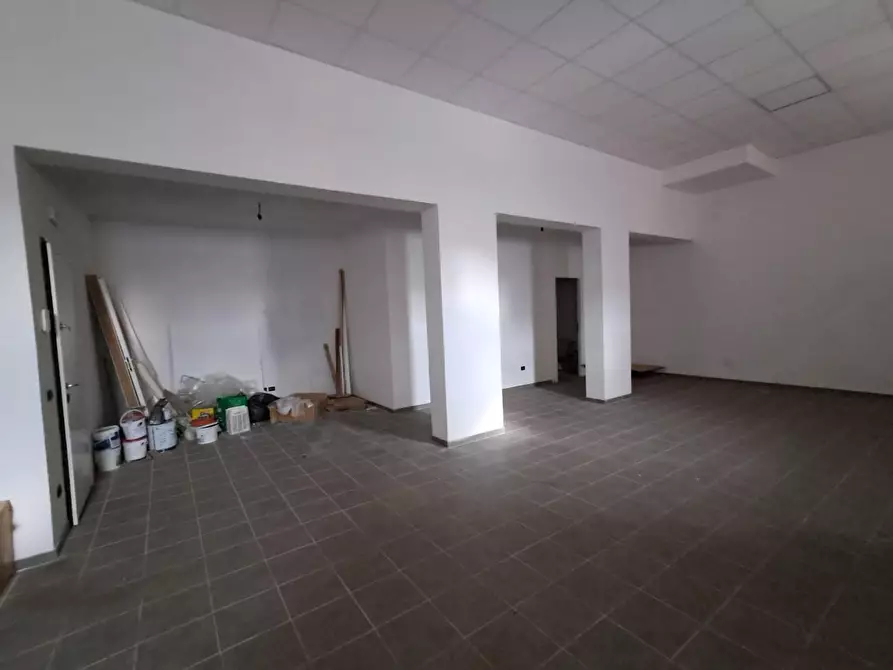 Immagine 1 di Ufficio in affitto  a Bientina